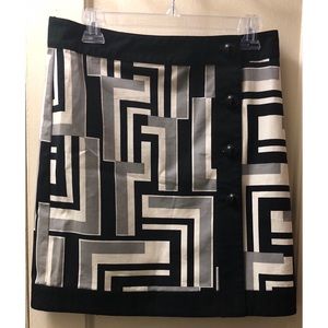 ⚡️SALE⚡️Ann Taylor Geometric wrap skirt